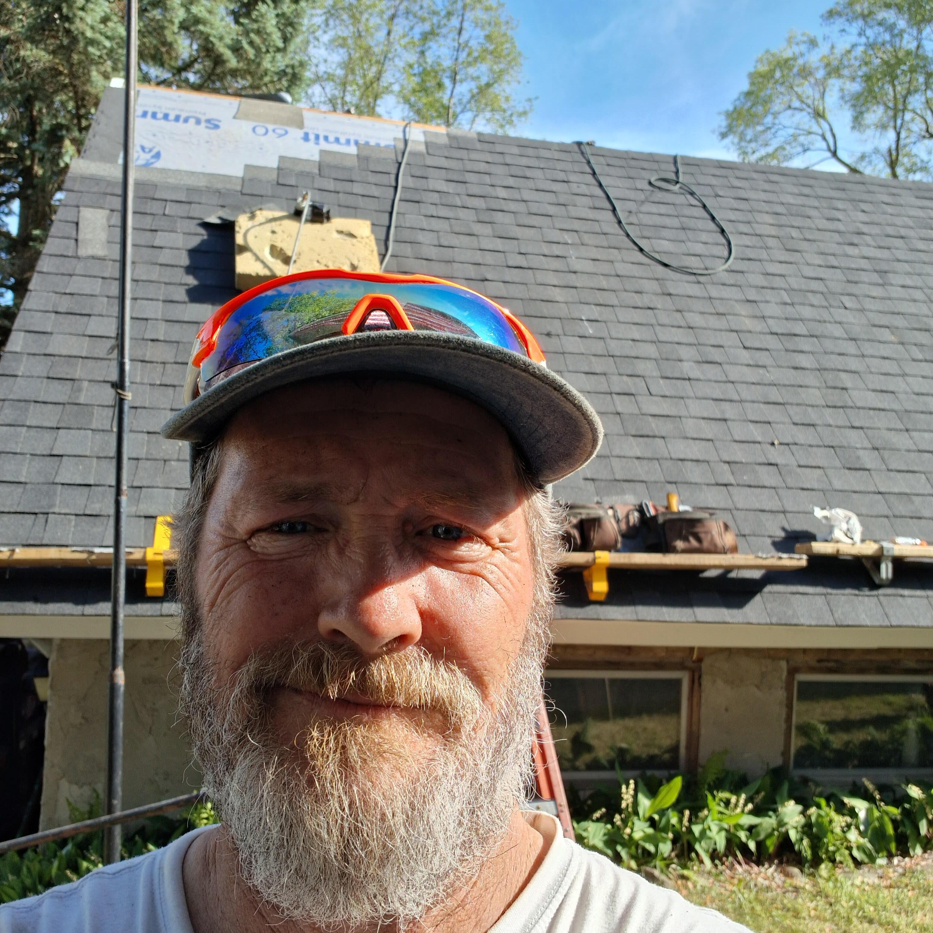 Top Lapeer, MI Roofer - Affordable & Reliable Services at $35/Hour, Quality Roofing Solutions Guaranteed!