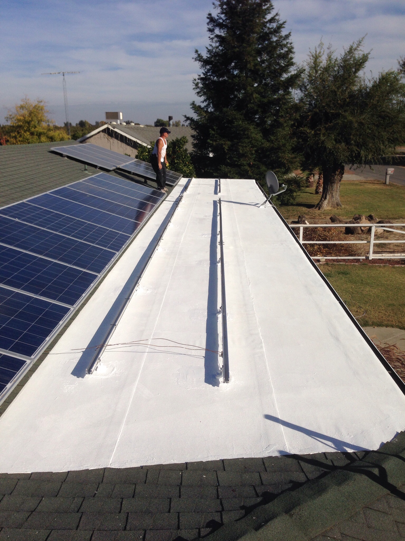 Logic Roofing "The difference is quality" Free bid Lowest prices