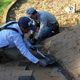 Experienced, Licensed, and Insured Roofer