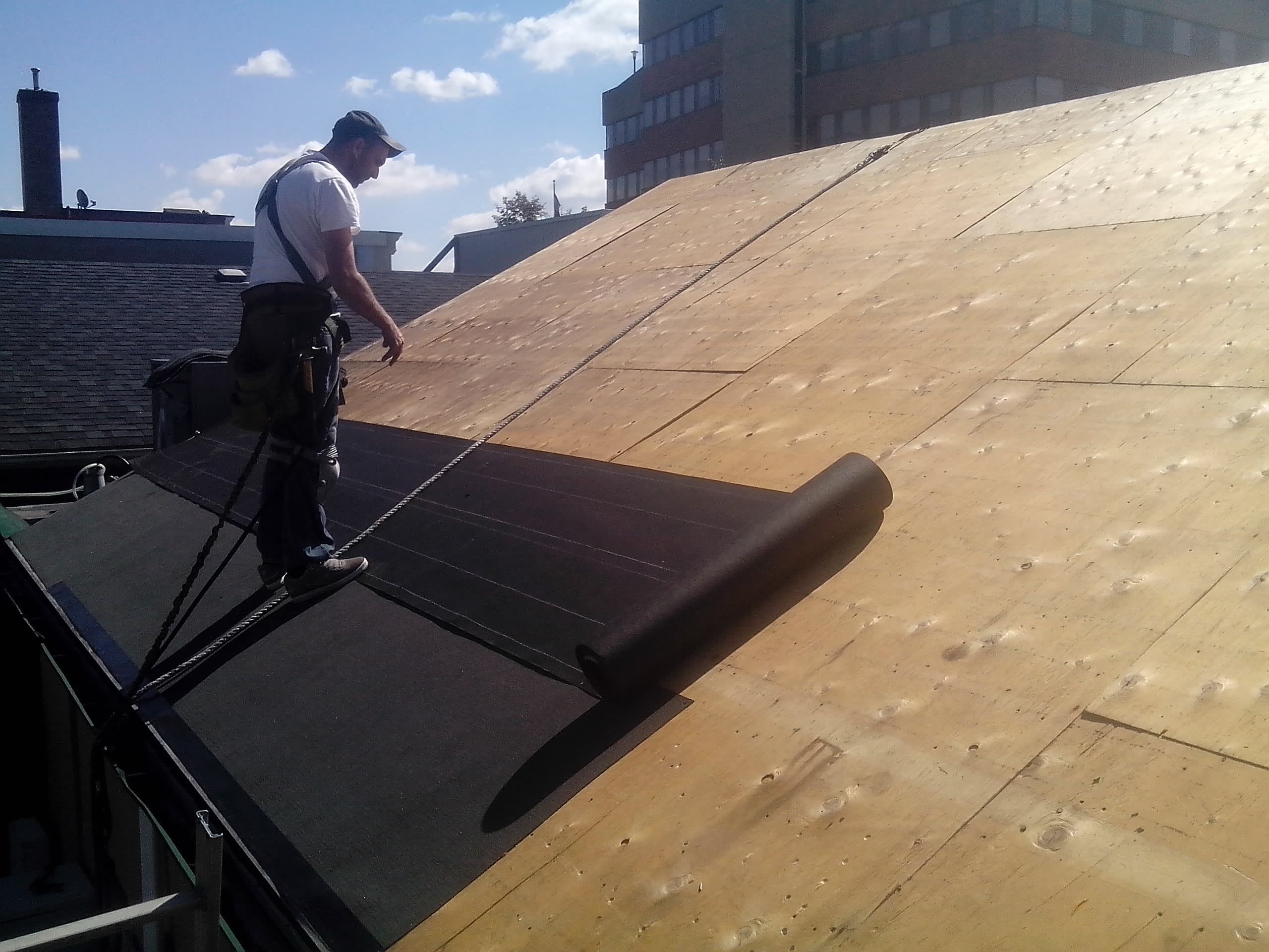 Top Quality Roofs at The Lowest Price Around